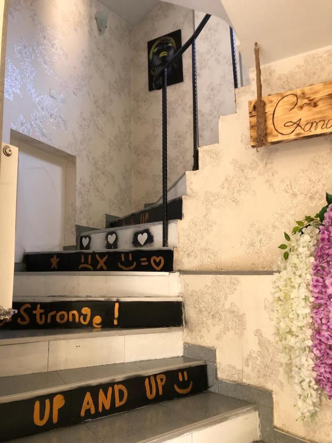 Hotel G&G ティビリシ エクステリア 写真