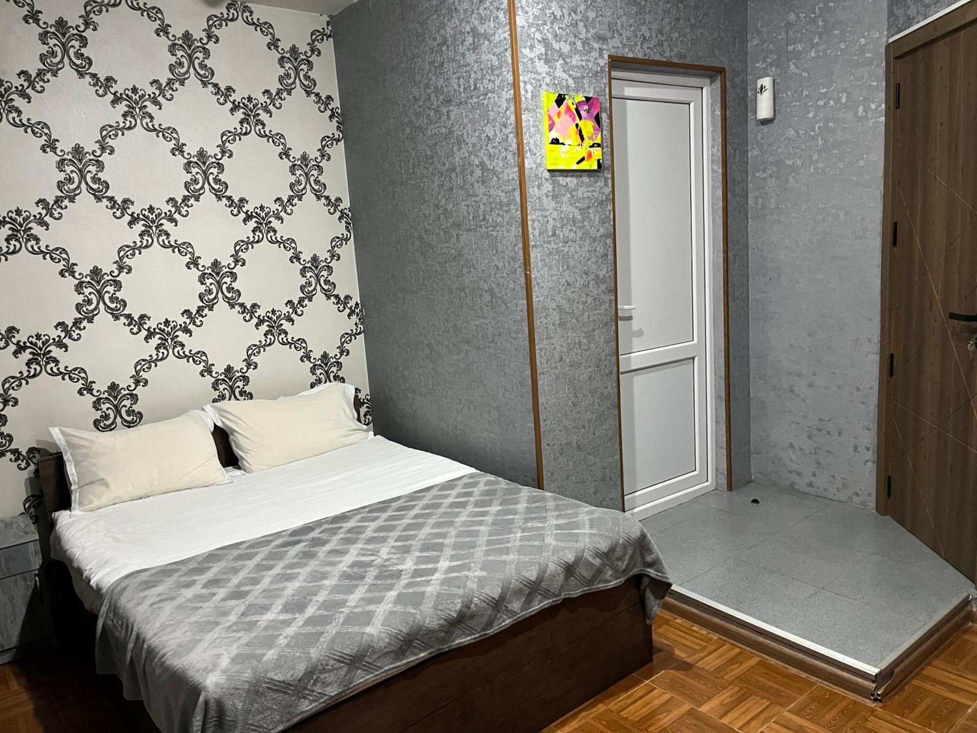 Hotel G&G ティビリシ エクステリア 写真