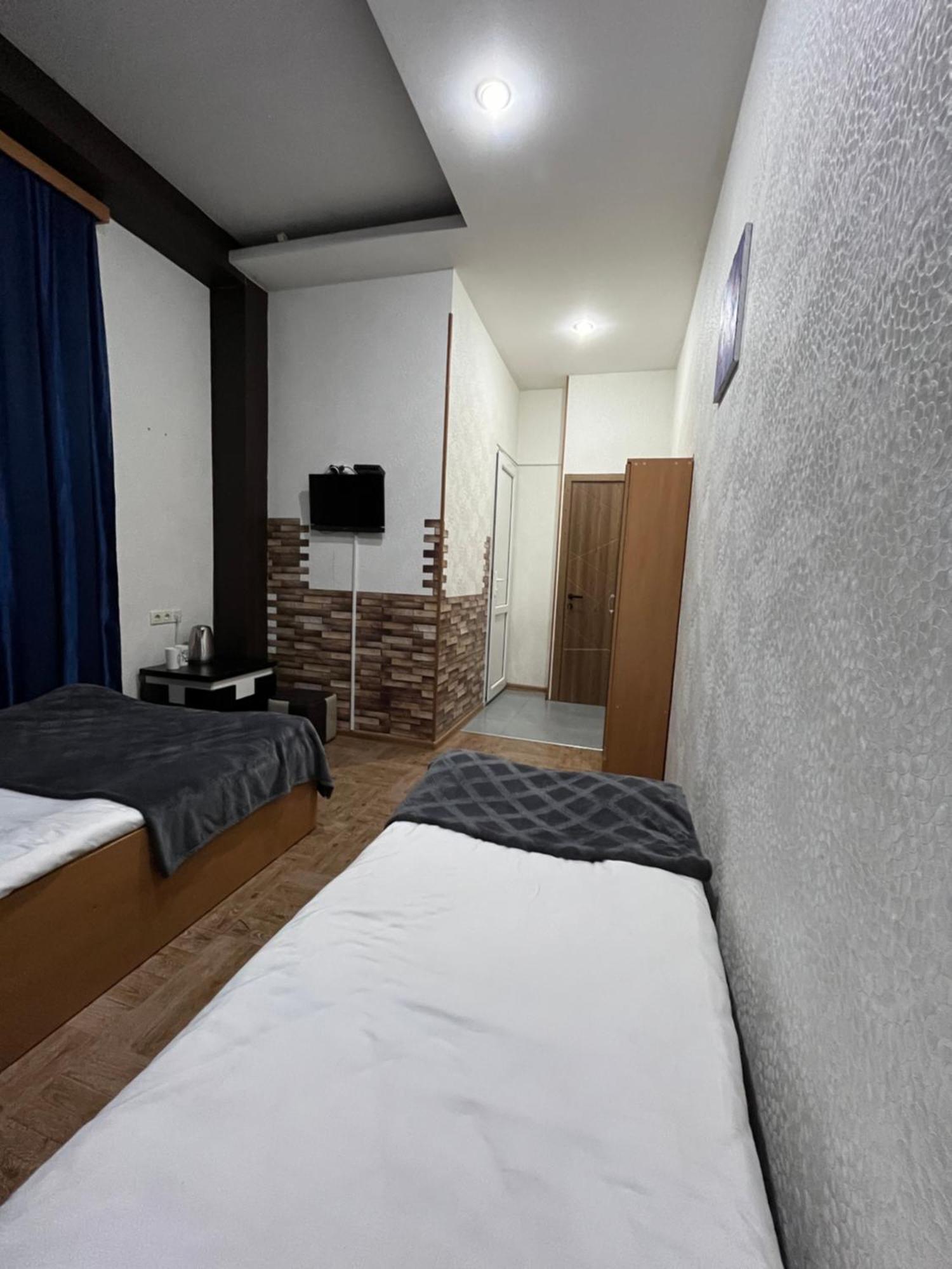 Hotel G&G ティビリシ エクステリア 写真
