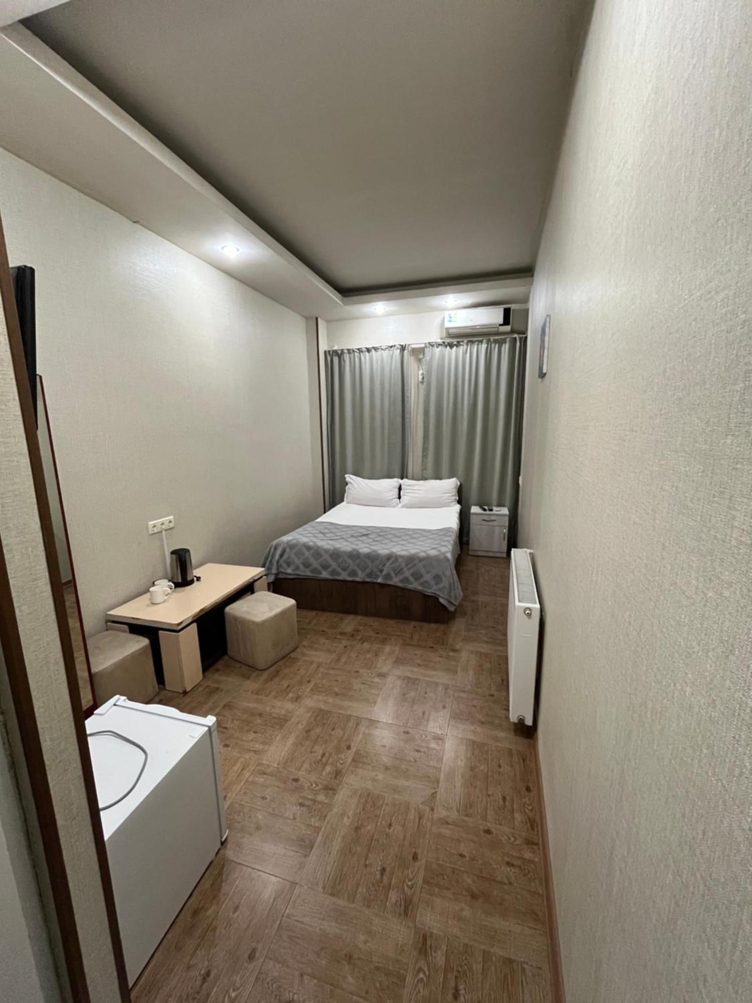 Hotel G&G ティビリシ エクステリア 写真