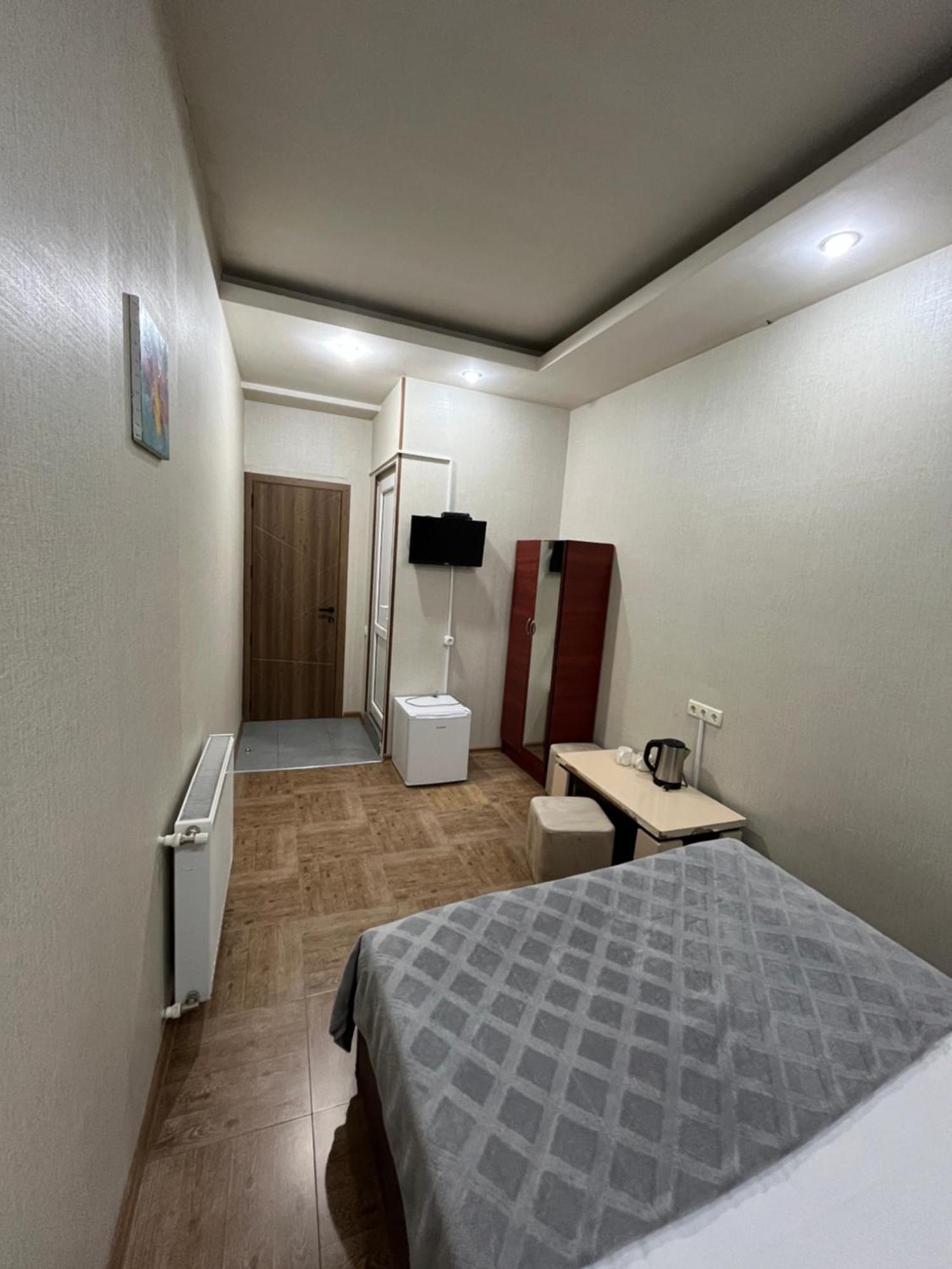 Hotel G&G ティビリシ エクステリア 写真